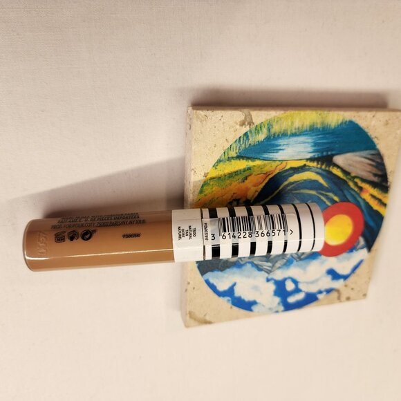 COVERGIRL TruBlend Undercover Concealer- T500 Natural Tan - Picture 11 of 14